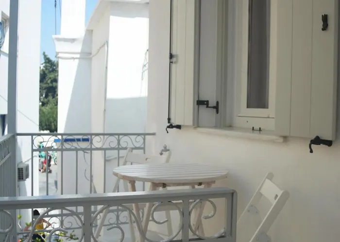 Cozy Corner * Tínos